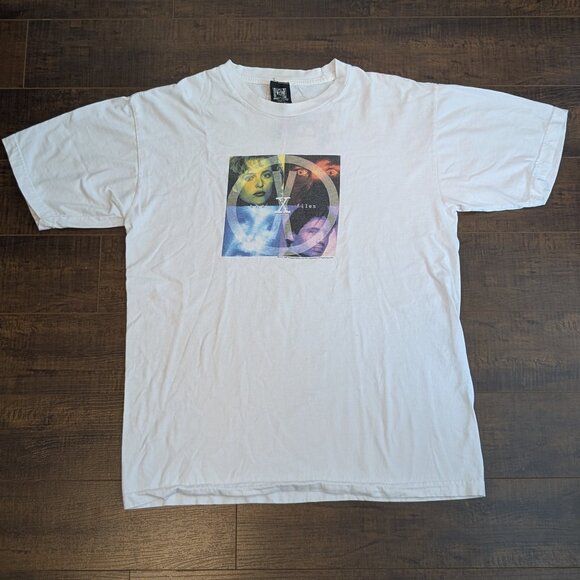 1996 X Files Twentieth Century Fox Mulder and Scully T-Shirt - Size L - Picture 1 of 5